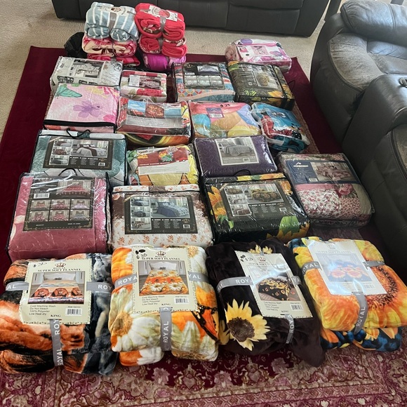 Cobijas y cubrecamas en todo size y para niños y bebés - Picture 2 of 16